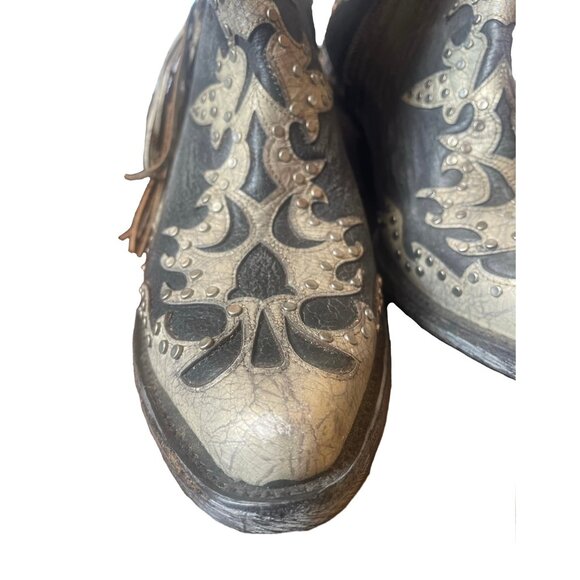 CORRAL ANKLE BOOTIES*BOOTS*FRINGE STUDS DISTRESSED METALLIC COWHIDE 9 - Picture 9 of 10